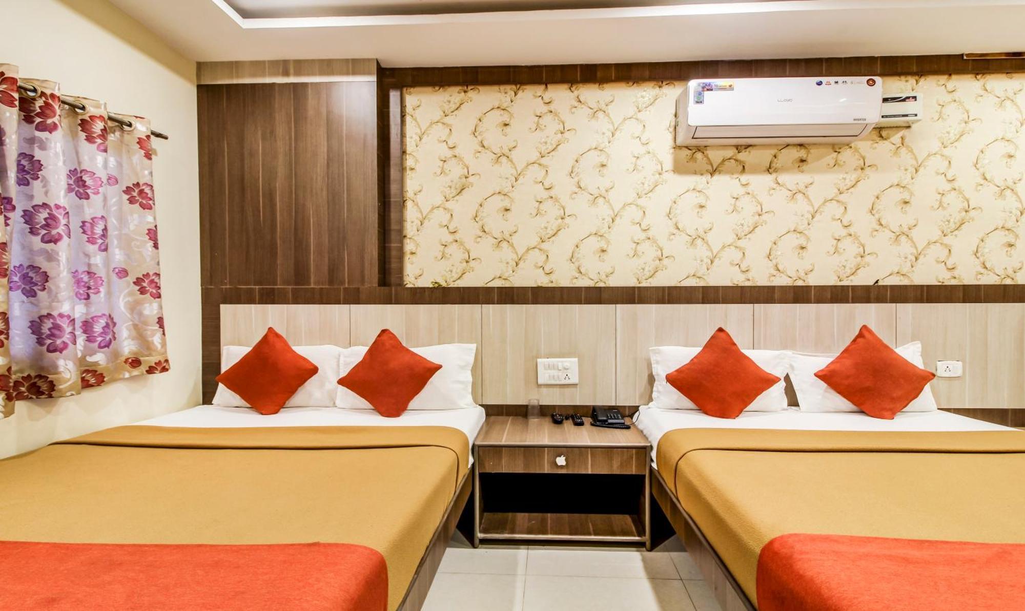 Hotel Neem Tree Hyderabad Airport เชมชาบัด ภายนอก รูปภาพ